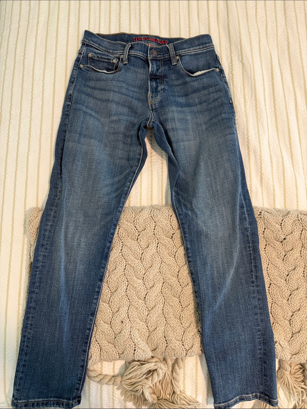 Lucky Brand Women's Slim Straight Jeans in Medium Blue Wash